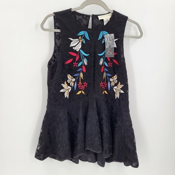Anthropologie Sachin & Babi Peplum Top Size 4 Black Front Floral Embroidery NWT - Picture 1 of 10